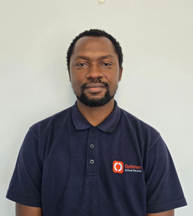 Emmanuel Okedare, physiotherapist at Optimum Allied Health Grafton