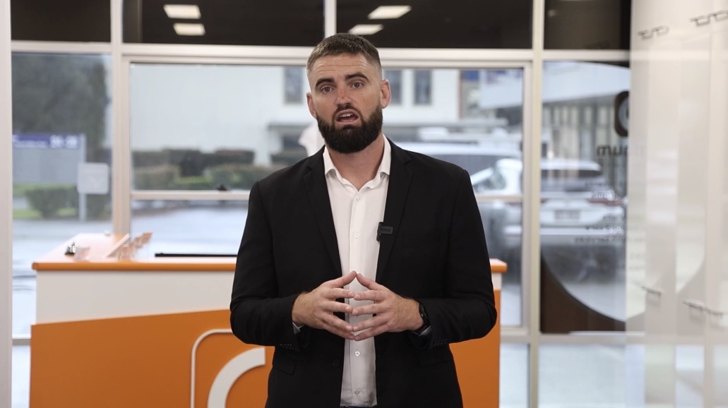 Dane Mitchell presenting an Optimum workshop